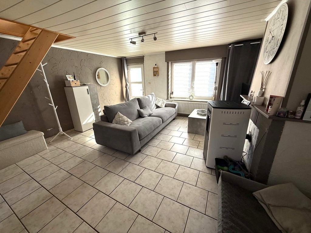 NOUVEAU/A LOUER à Péruwelz : Jolie maison avec 2 chambres et jardin