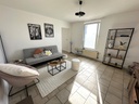 NOUVEAU / A VENDRE à Blaton : Bel immeuble avec 2 apparts loués en bon état général