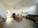 NOUVEAU / A VENDRE à Blaton : Bel immeuble avec 2 apparts loués en bon état général