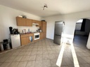 NOUVEAU / A VENDRE à Blaton : Bel immeuble avec 2 apparts loués en bon état général
