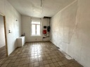 NOUVEAU/A VENDRE à Blaton : Spacieuse habitation de 220m² avec 3 chambres, jardin avec accès latéral.