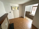 NOUVEAU/A VENDRE à Blaton : Spacieuse habitation de 220m² avec 3 chambres, jardin avec accès latéral.