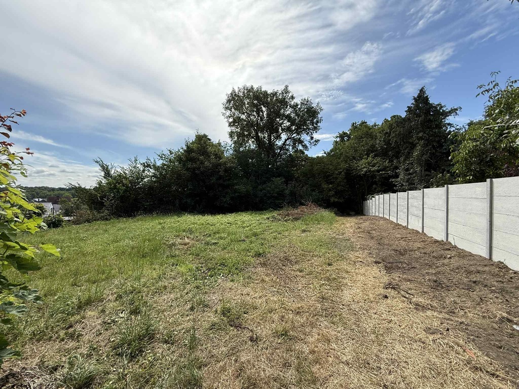 NOUVEAU / A VENDRE à BLATON (7321) : Beau terrain à bâtir de 18A90CA situé au calme