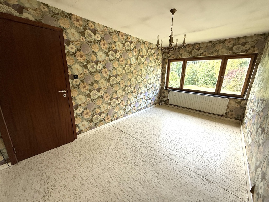 SOUS-OPTION / A VENDRE à BON-SECOURS (7603) : Jolie maison 3 ch., pass. latéral avec garage et jardin